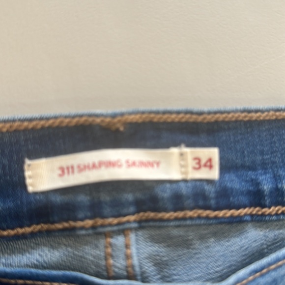 Levi's 311 shaping skinny a mid rise tummy swimming jean 34 x 30 NWT - Picture 8 of 8